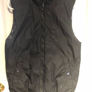 Nike Jordan Jumpman reversible men’s vest.